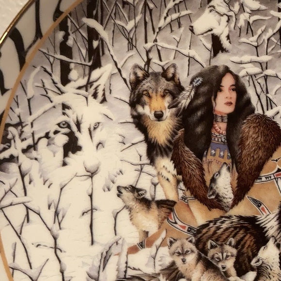 "Where Paths Meet Collection" NATIVE HARMONY plate - Picture 3 of 6